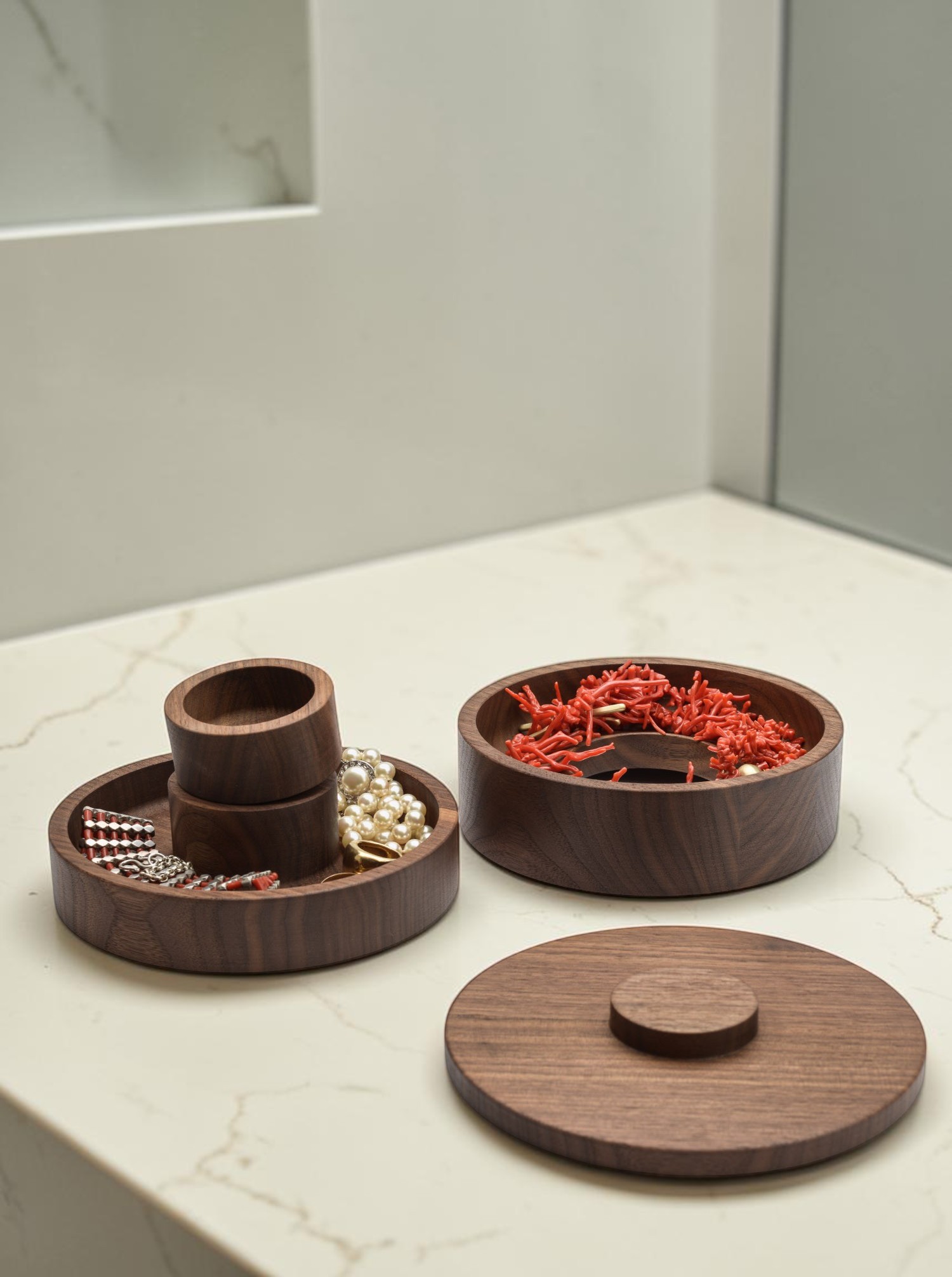 Container "bOx" Walnut
