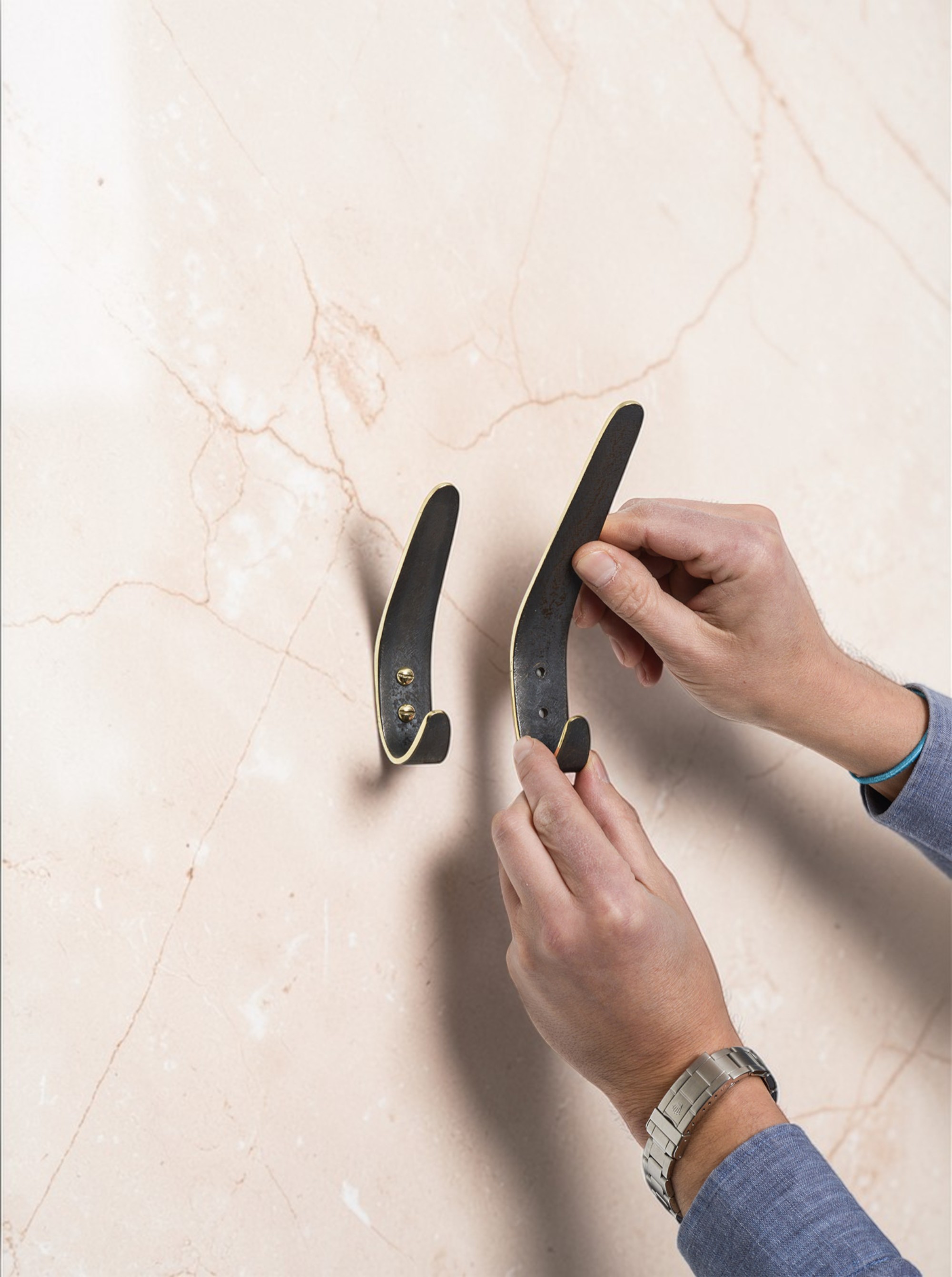 Coat Hook L Brass patinated