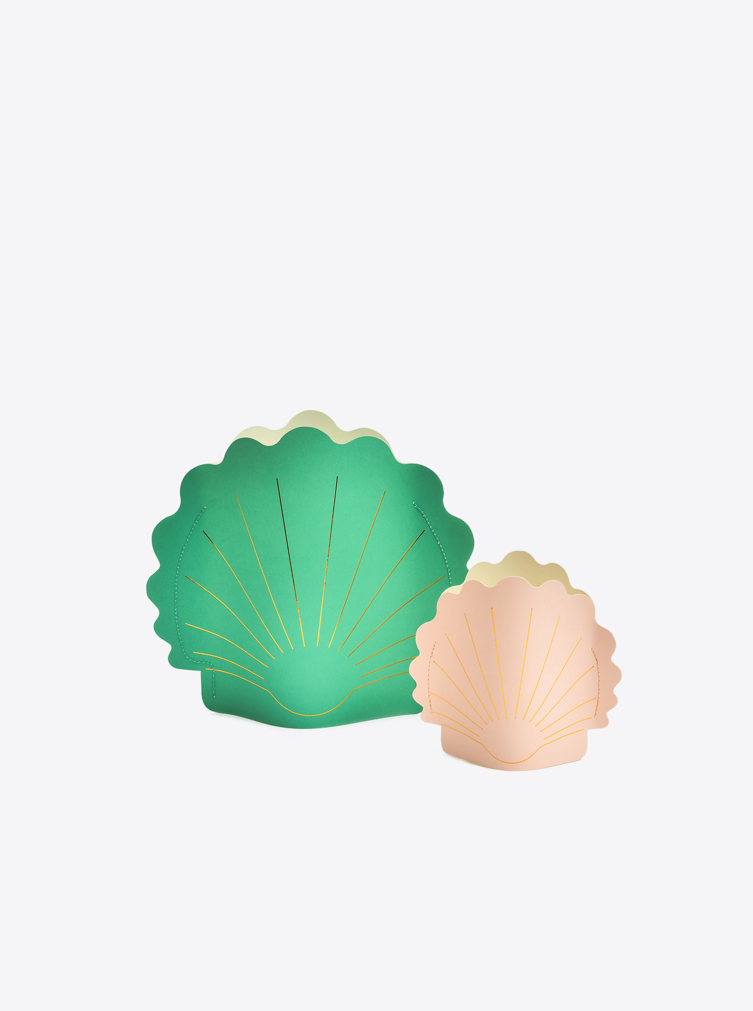 Paper Vase &quot;Hera&quot; green