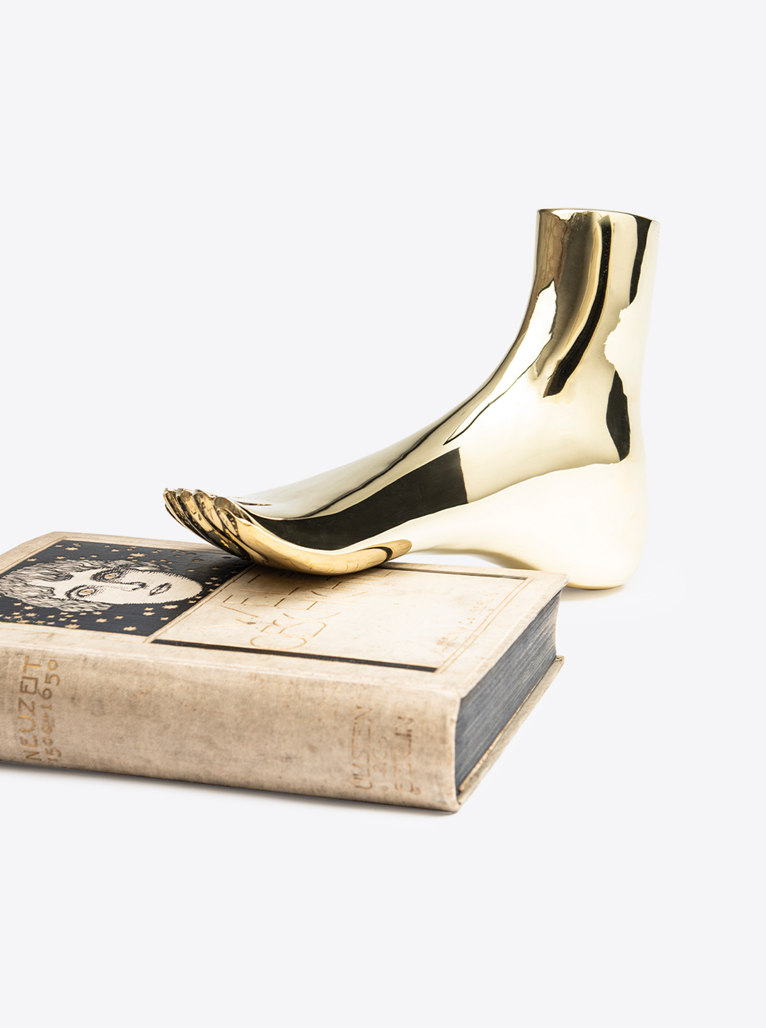 Object Sculpture &quot;Foot&quot; L32cm polished brass