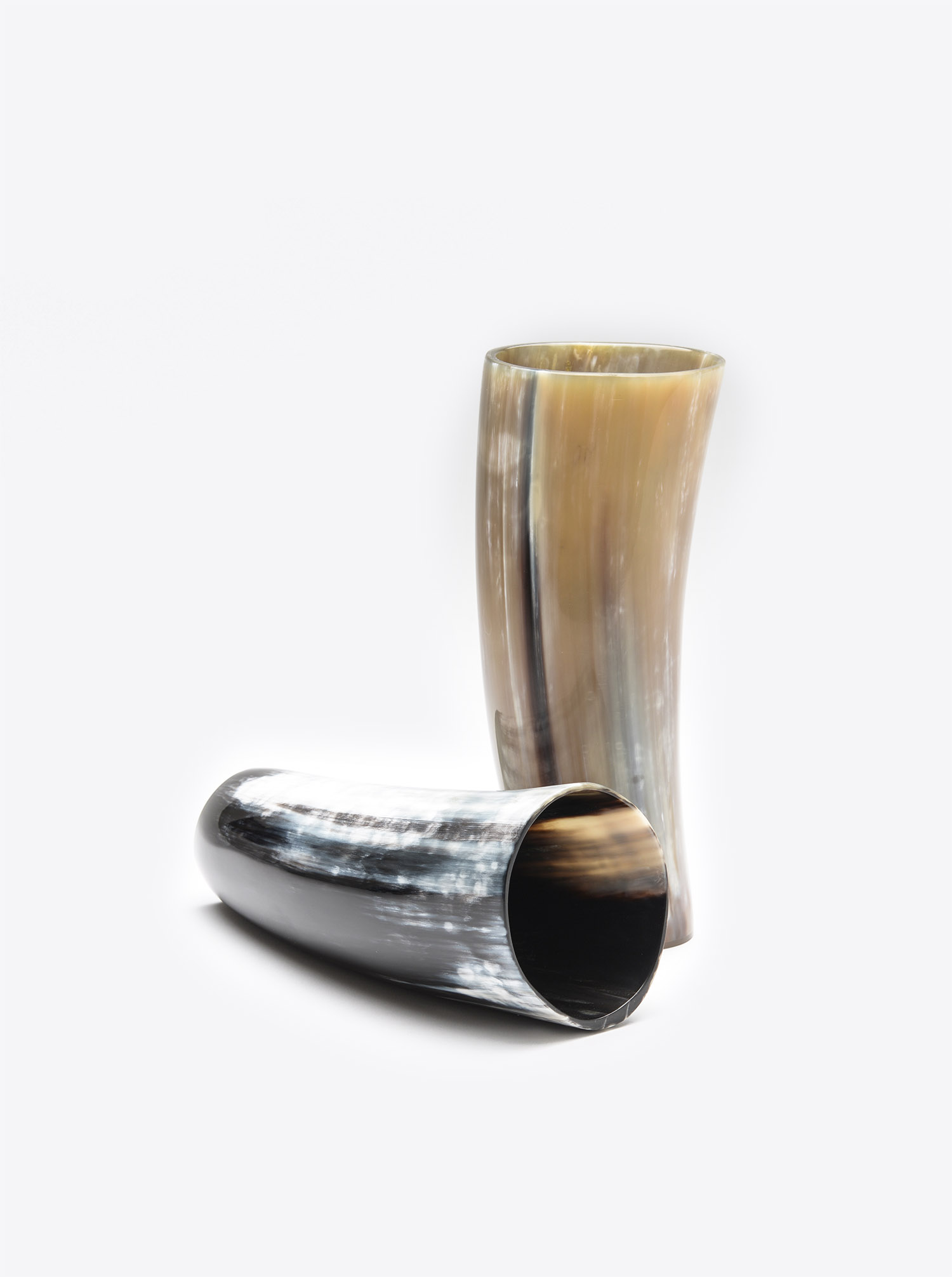 Cup made of Horn dark XL