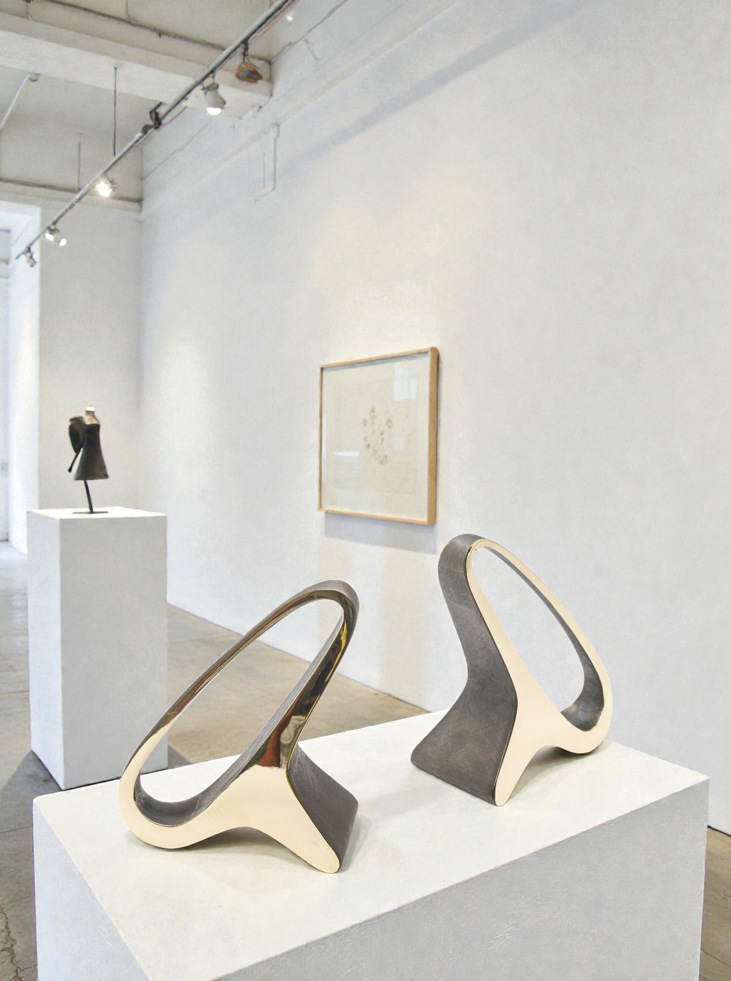 Buchstützen Set "Earlobe" Messing