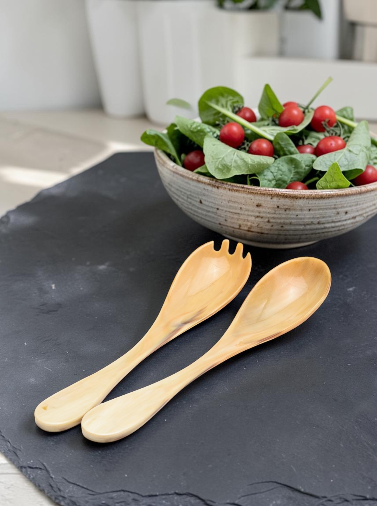 Salad Servers Set Horn light