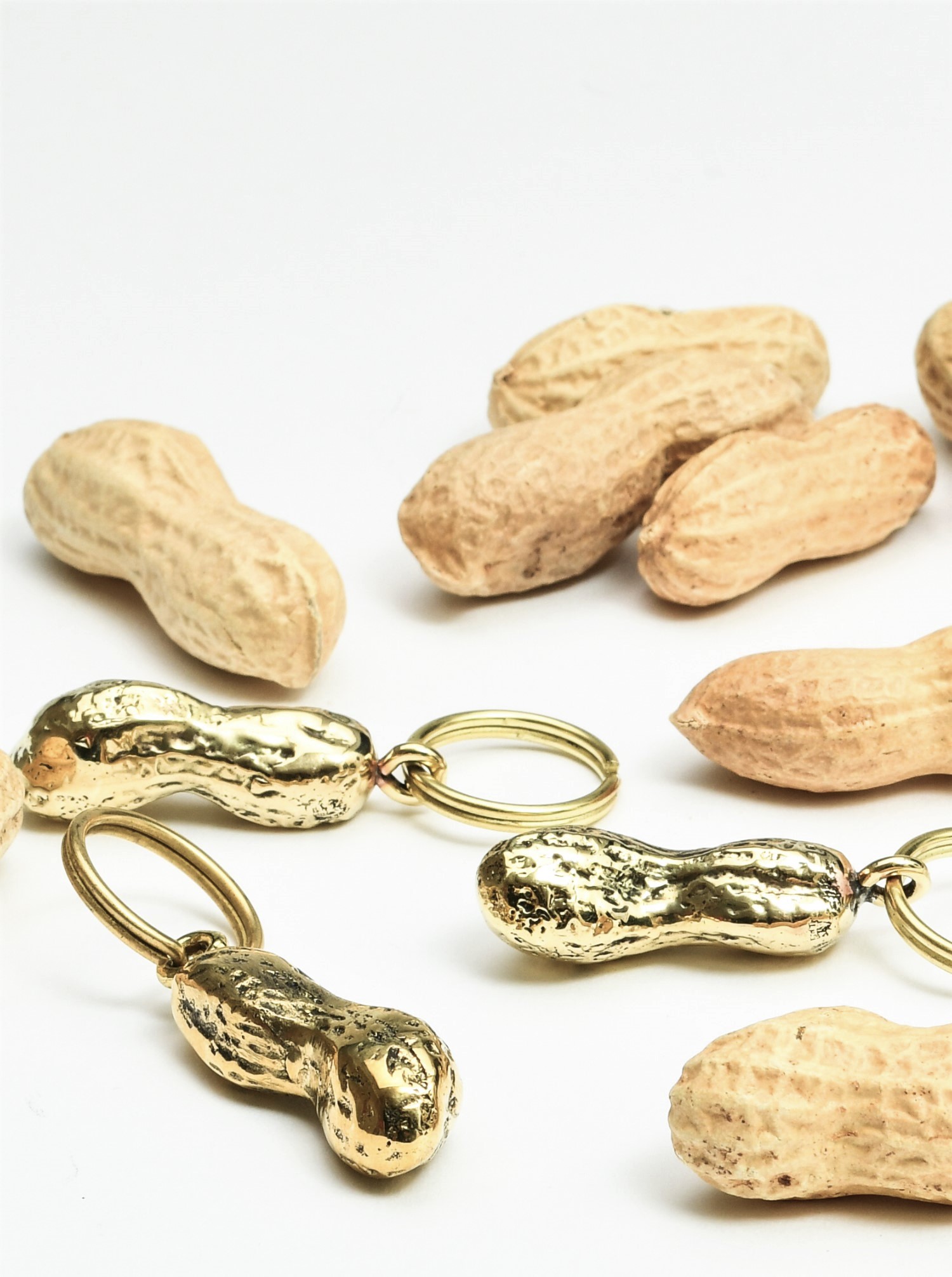 Key Chain &quot;Pea Nut&quot; Brass