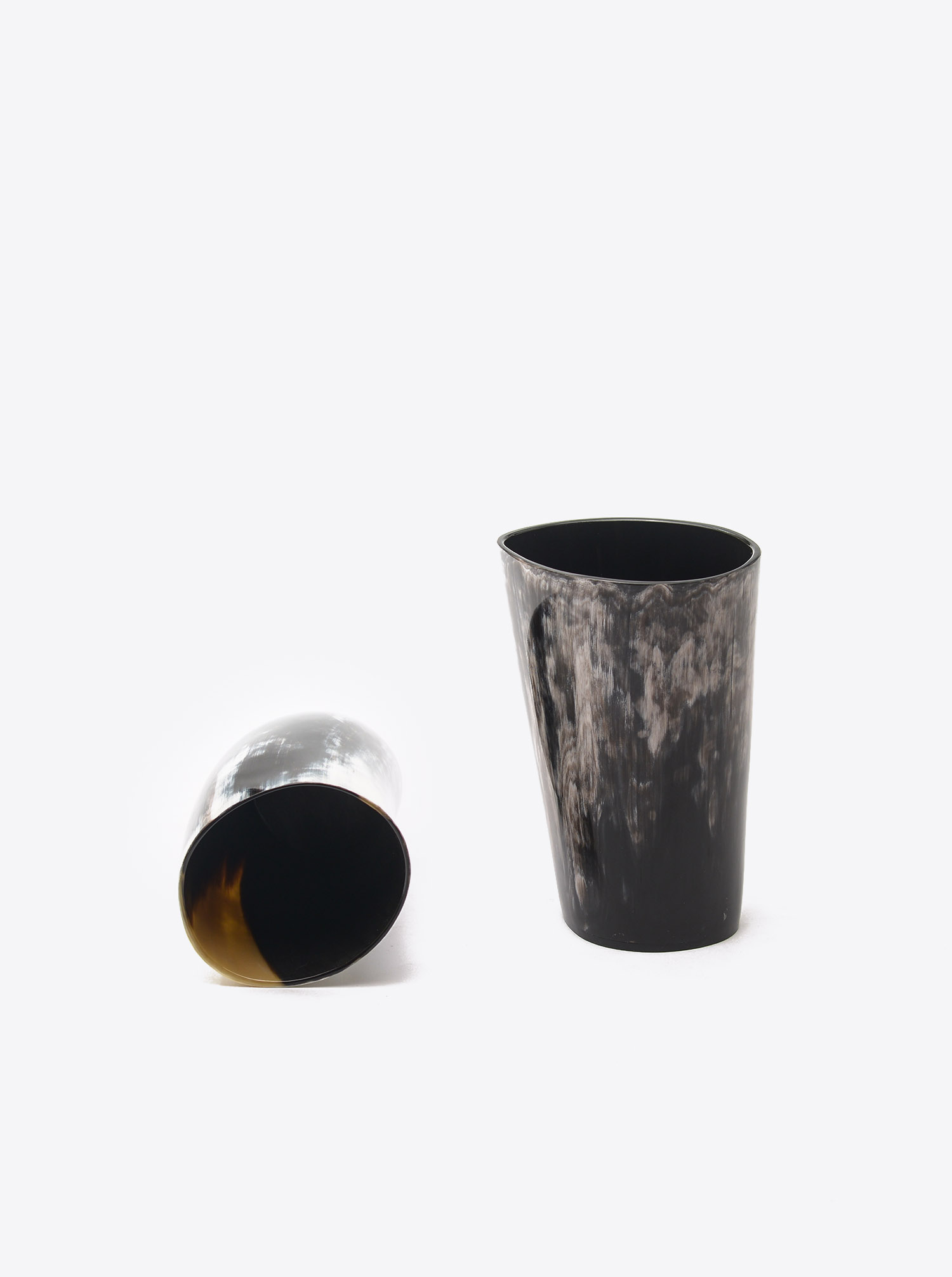 Cup made of Horn dark L