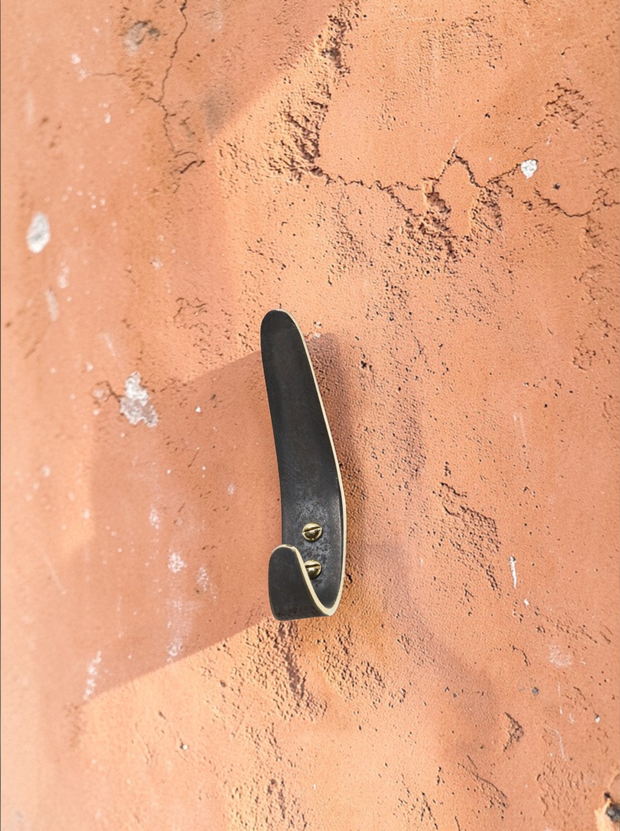 Coat Hook M Brass patinated