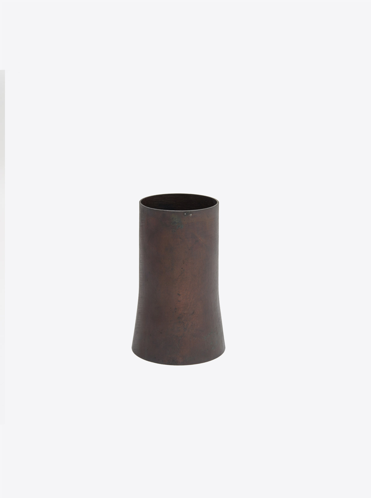 Vase &quot;Atom II&quot; cast brass patinated