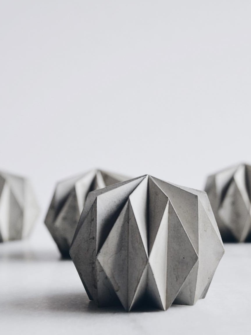 Paperweight "Origami" Concrete