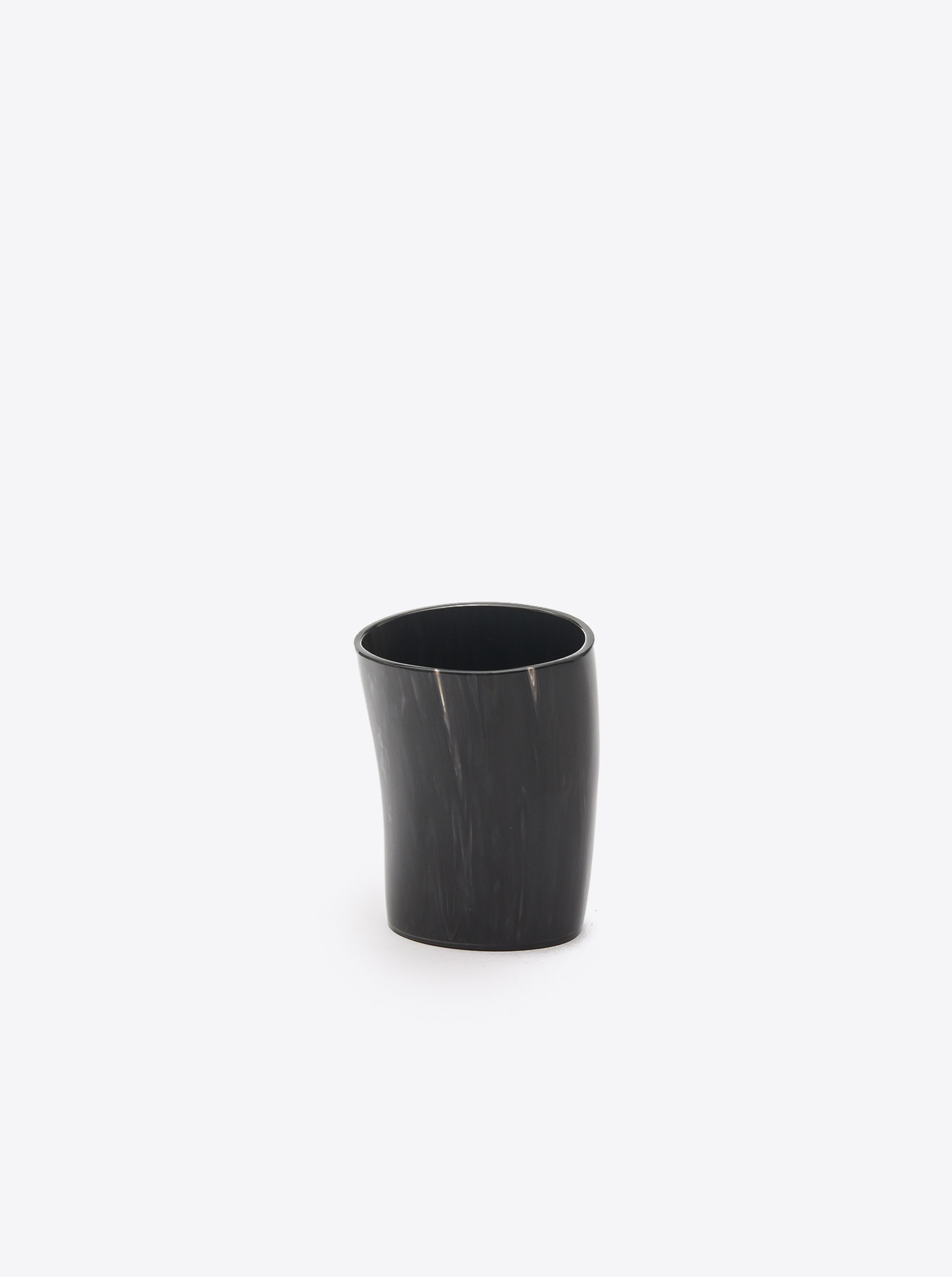 Cup made of Horn dark M