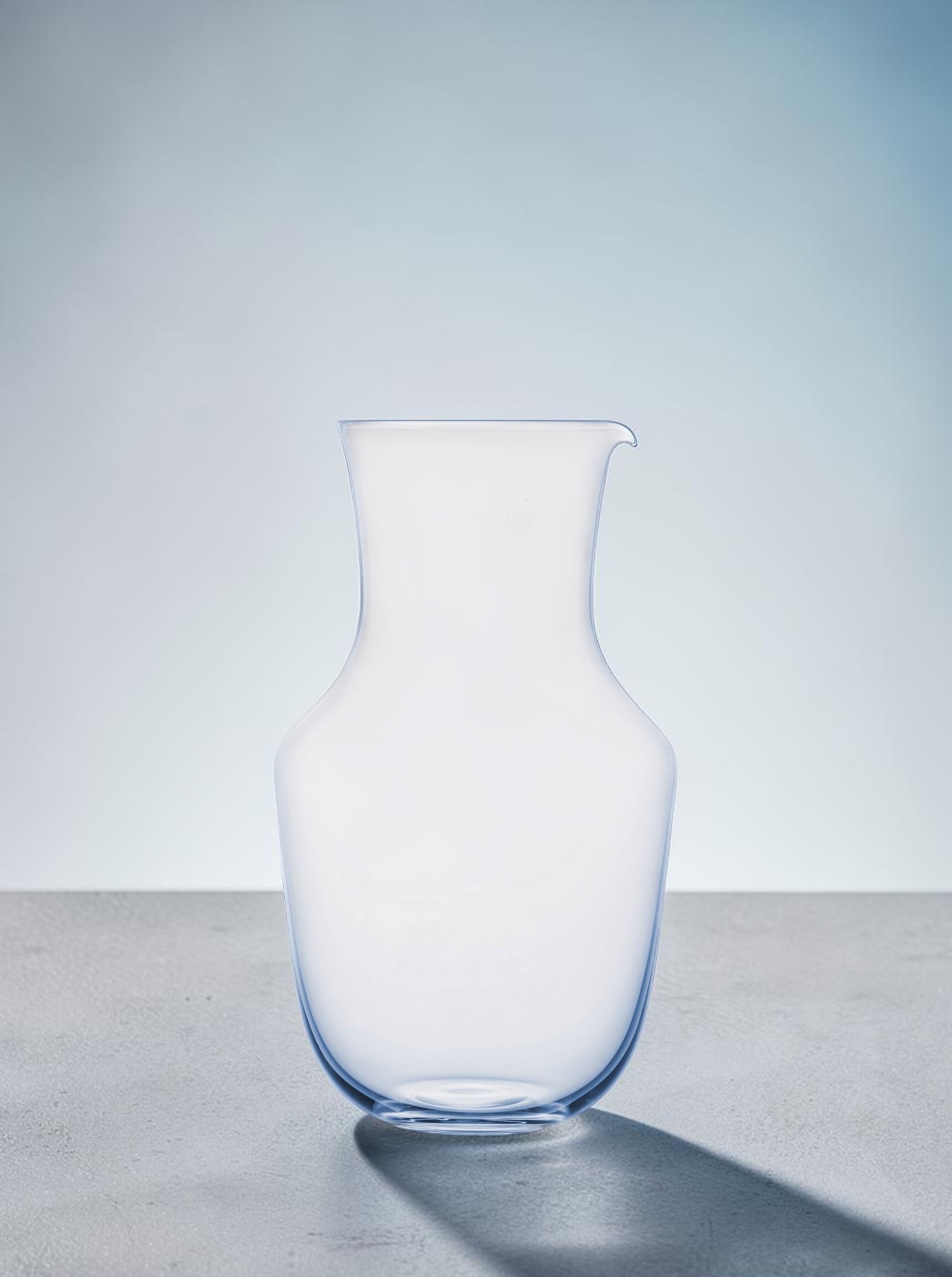 Karaffe "Alpha" Glas - hellblau