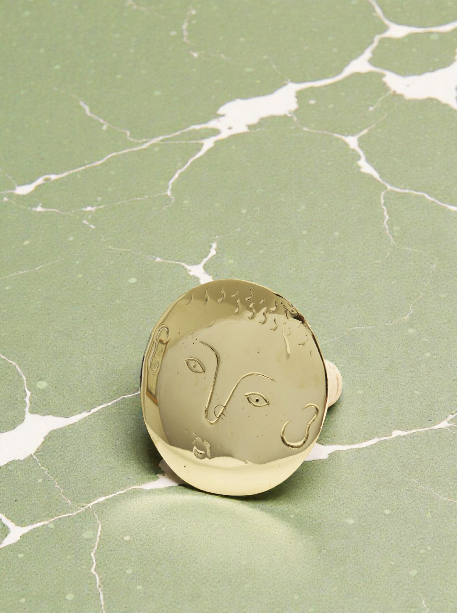 Flaschenverschluß "Gesicht" Messing poliert