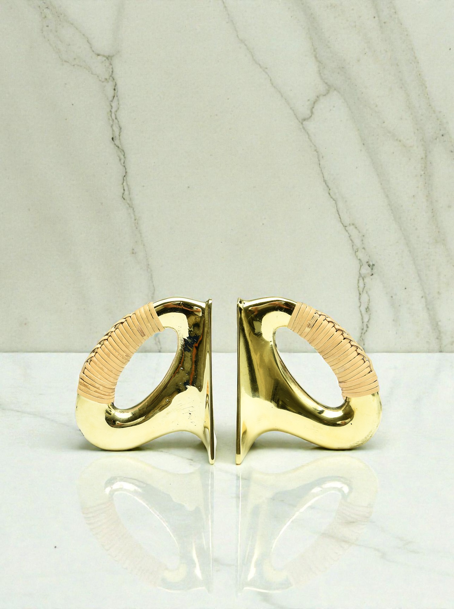 Buchstützen Set "Bügeleisen" Messing poliert