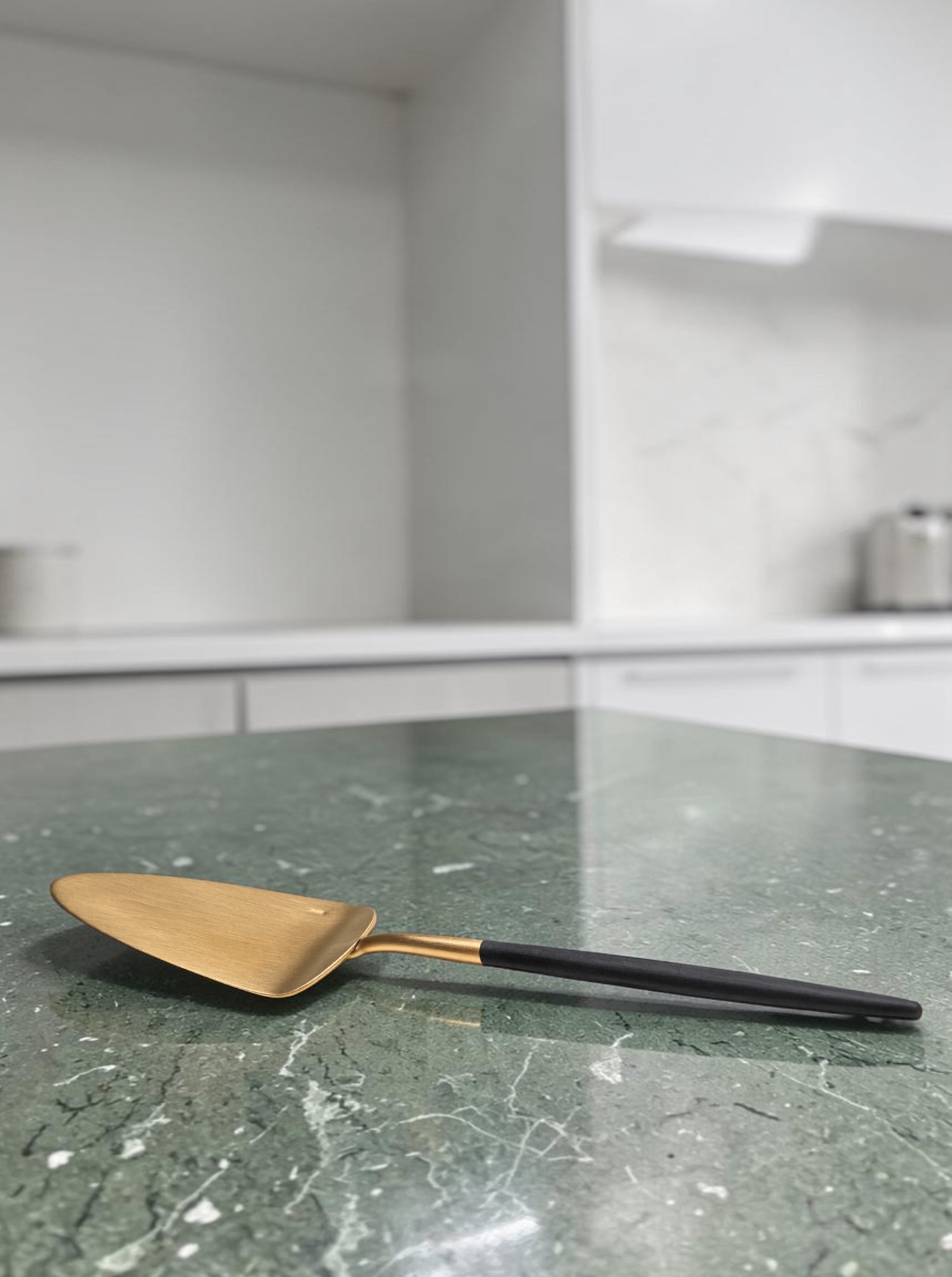 Pie Server "Goa" Gold