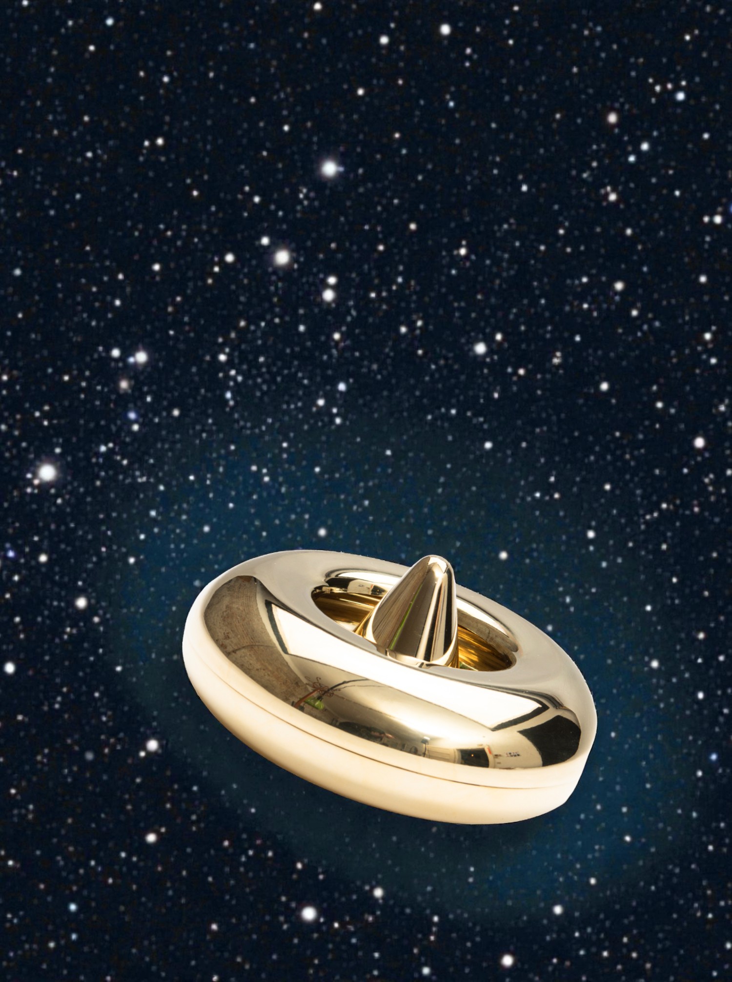 "Satelite" ashtray in two parts, polished brass